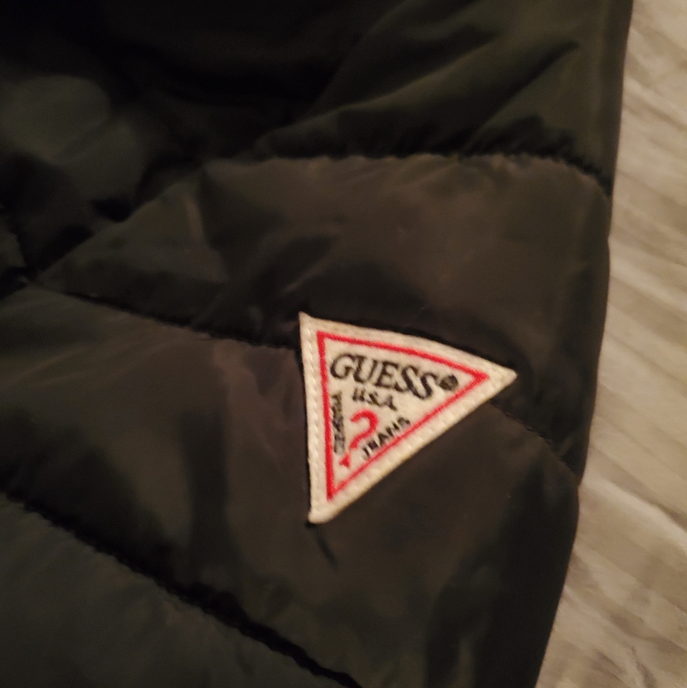 guess jacket - Picture 3 of 3